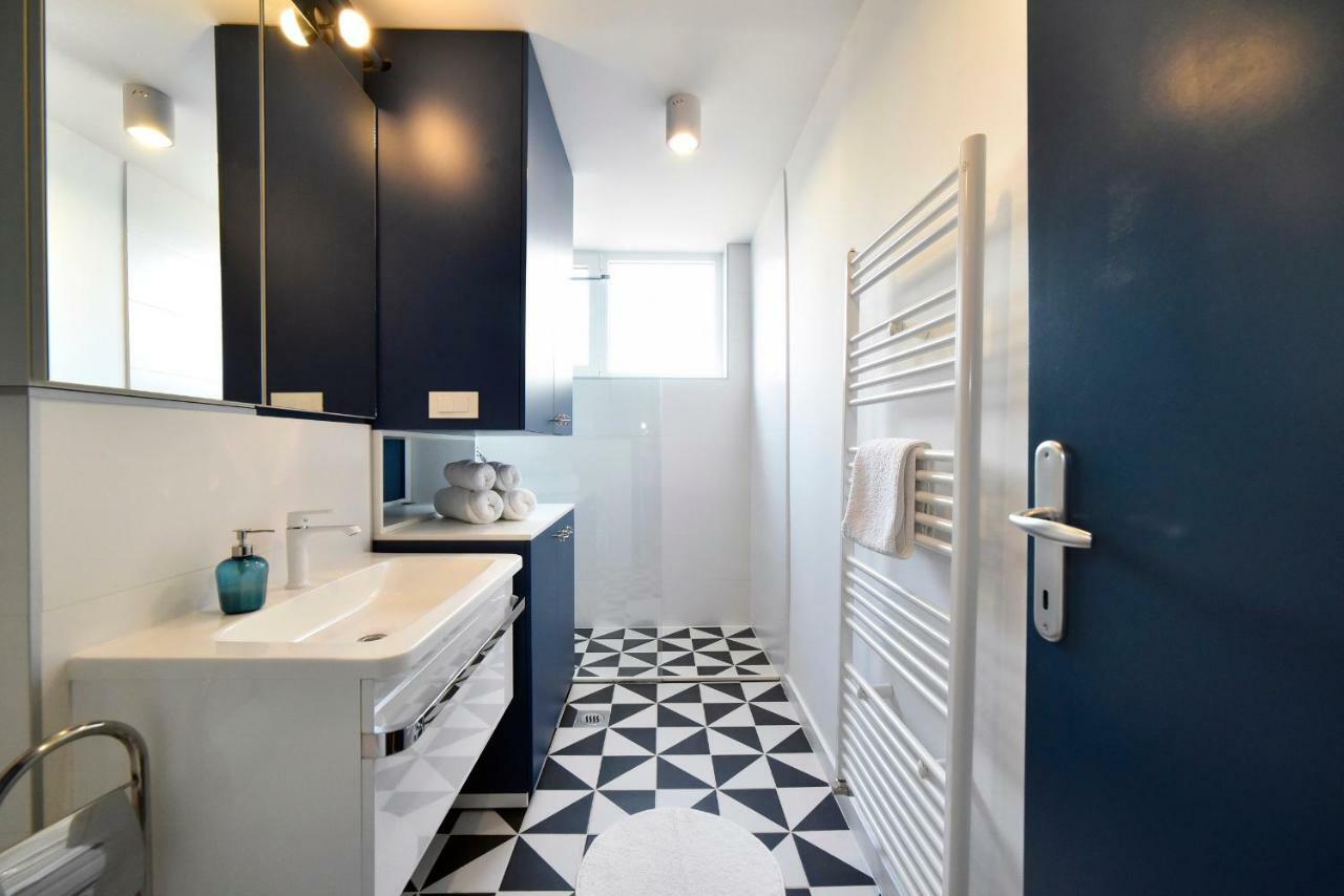 Hella 2 Apartment ซาเกร็บ ภายนอก รูปภาพ