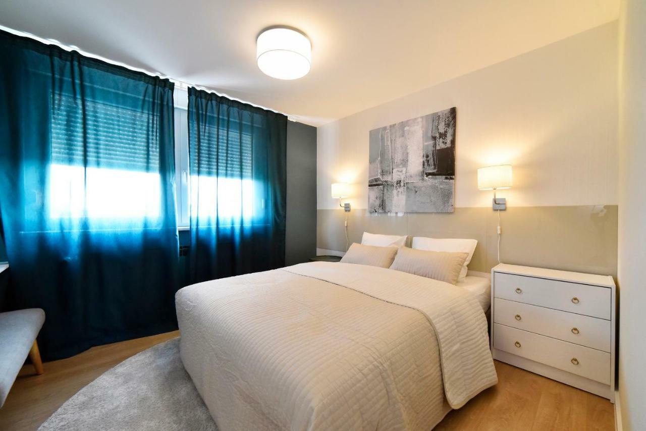 Hella 2 Apartment ซาเกร็บ ภายนอก รูปภาพ